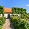 Foto: Holiday home Dijkstelweg 30 - Ouddorp with terrace and very big garden, near the beach and dunes 10/50