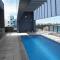 NA BEIRA MAR DE PAJUCARA - EDIFICIO NEO 2 - APARTAMENTO COM 02 QUARTOS - TEM VARANDA- VISTA LATERAL DO MAR - AVENIDA DOUTOR ANTONIO GOUVEIA 1081- CONSUMO ELETRICO É PAGO No CKECK-OUT 1KWH É 1,35 REIAS