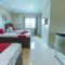RedDoorz @ Old Buswang Road
