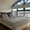 Romantic studio with jacuzzi