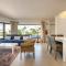 3HB Golden Beach