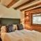 HelloChalet - Chalet Seventy One - Larger Family Ski Chalet in the center