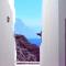 NORTH CLIFF APARTMENT *The Ocean Beneath your Feet*