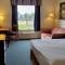 Travelodge by Wyndham Stony Plain - Stony Plain