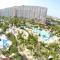 Aruba Marriott Surf and Ocean BeachFront Clubs - شاطئ بالم إيغل