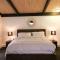 Crown Mansion Boutique Hotel & Villas