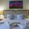 Wattana Park Hotel