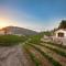 Gillham Vineyard Hotel