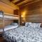 ESTANYOL - Vall dIncles - Soldeu Hut 5896