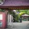 Harry's Ocean House Pacitan - 巴芝丹