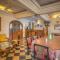 Hotel Kismat Mahal