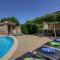 Charming villa Petroro with pool, 900m from the beach - Peroj