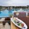 Vinea Resort