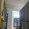 Bes Home & Tours
