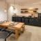 Uma Ray Suites