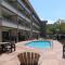 Howard Johnson by Wyndham Downtown Gatlinburg