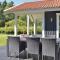 Foto: Two-Bedroom Holiday Home in Frederiksvark 1/6