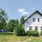Four-Bedroom Holiday Home in Hostinne Foto: Four-Bedroom Holiday Home in Hostinne
