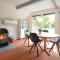 Foto: Four-Bedroom Holiday home with a Fireplace in Roslev 1/6