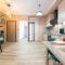 Stylish Luxury Apartment near Acropolis at Neos Kosmos metro station