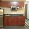 Super 8 by Wyndham Brandon MB