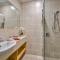 Pavillions on Hamilton Island by HIHA