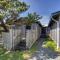 Spindrift Oceanfront Home - The Helm - 班敦