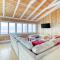 37 Ocean Bay Blvd