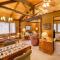Cozy Jay Cabin