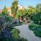 Queens Garden Hostel