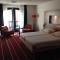 SuyderSee Hotel - 恩克赫伊曾