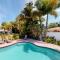 Blue Wave Villa East