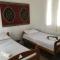 Nyangombe Backpackers