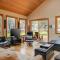 Sisters Tollgate Retreat with Hot Tub & WiFi - 姊妹城