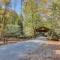 Tree Song Mountain Creek Cabin