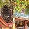 Harry's Ocean House Watukarung Homestay - Kalak