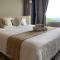 Two Easy Inn
