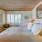 Oceanfront Delight