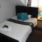 The Vale Apart Hotel