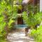 Casa Iguana Holbox - Beachfront Hotel