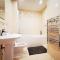 Lovely Holiday Home in Birmingham City Center 3 Bedrooms House By HF Group
