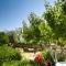 Smaragdas Sunny Home