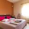 Smaragdas Sunny Home