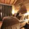 Mountain Chalet R