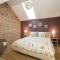 Magnificent character cottage with hot tub