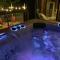 Chic log chalet with hot tub - Mont-Tremblant north side by Reserver.ca - Lac-Superieur