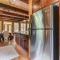 Chic log chalet with hot tub - Mont-Tremblant north side by Reserver.ca - Lac-Superieur