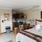 Nautilus Self Catering Accommodation - Britannia Bay