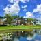 Orlando Lakefront Tiny Houses - Orlando
