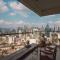 Penthouse on 34 - The Highest Unit and Best Views in Regalia & Private Rooftop Terrace - Куала-Лумпур